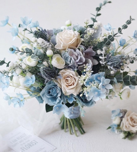 bó hoa cưới màu xanh dương